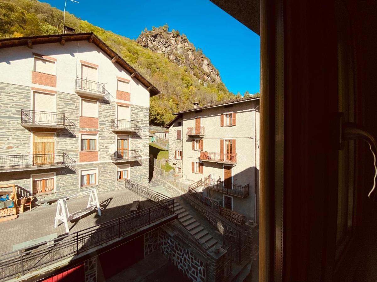 Residence Pizzo Scalino Chiesa in Valmalenco Exterior photo